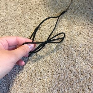 Bow Choker Necklace